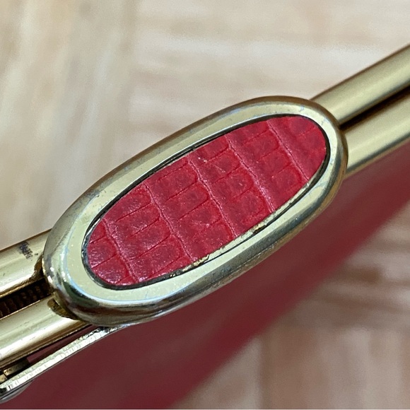 Vintage ETRA Genuine Leather Red Leather Kiss-Lock Convertible Clutch Bag - Picture 8 of 12